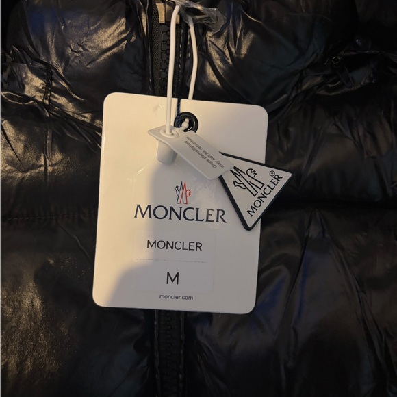 Moncler Maya Hooded Short Down Jacket - Picture 4 of 6